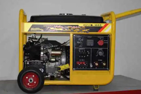 汽油發(fā)電機租賃一天多少錢？不要租虧了！